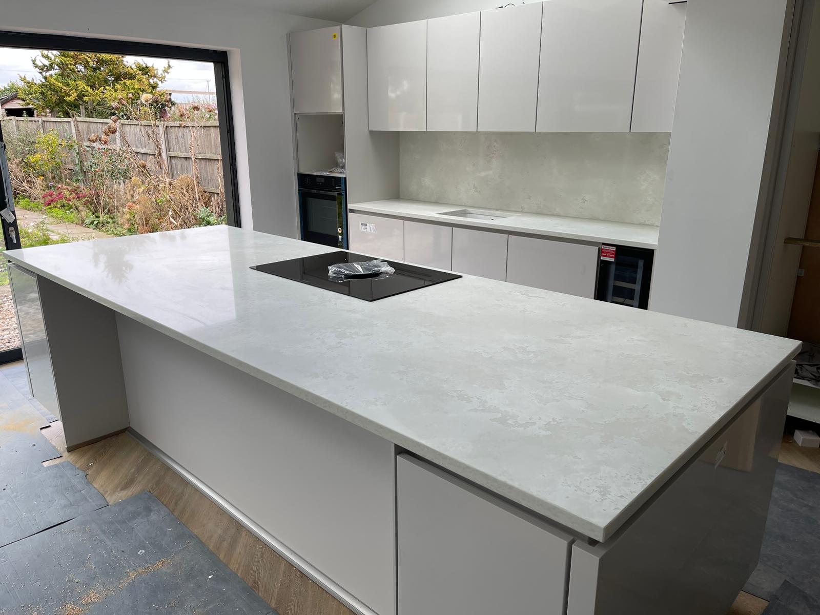 Stephen Ashley — Quartz 30mm Ambient Polished — Cheshire installation